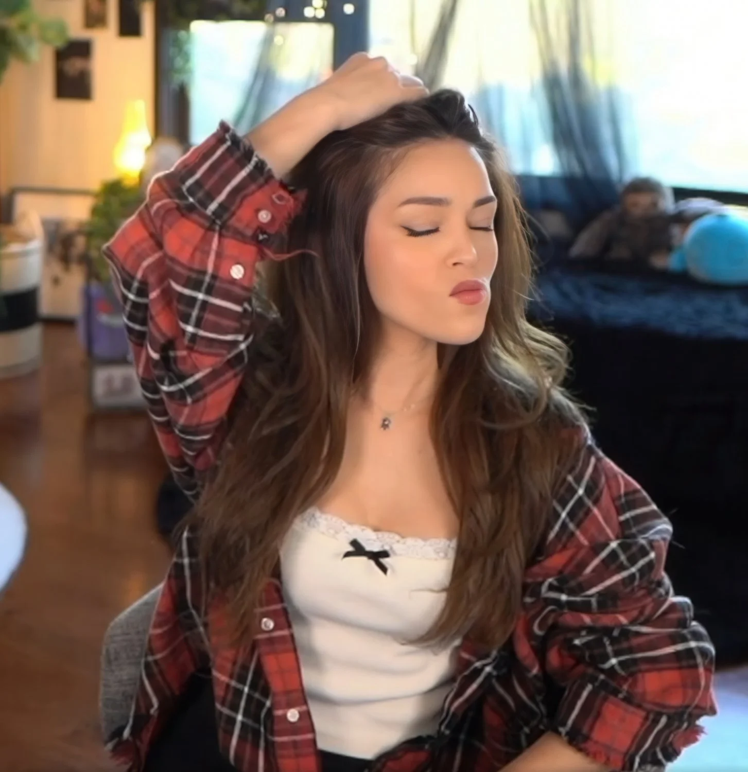 Rae [9] image 7