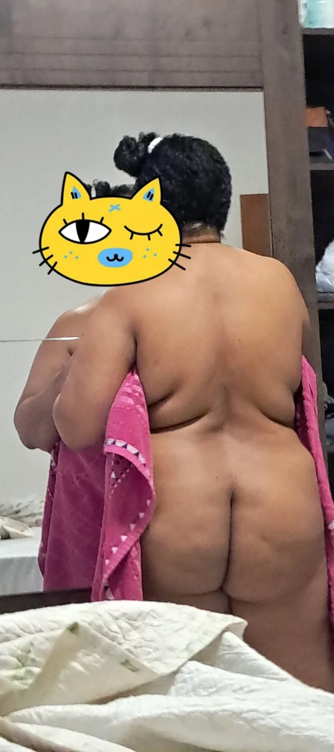 Corninho flagra o rabetão da sua morena avontade em casa...mande seu flagra tbm image 10