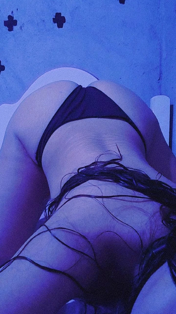 Vazado da novinha delícia 🤤 image 2