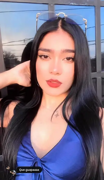 Insta - Yesenia4036 - puta mexicana chupando verga 🍑💦😈 cover image