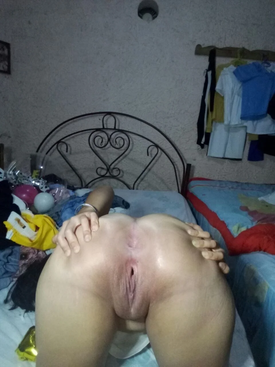 anyone knows her name? image 4