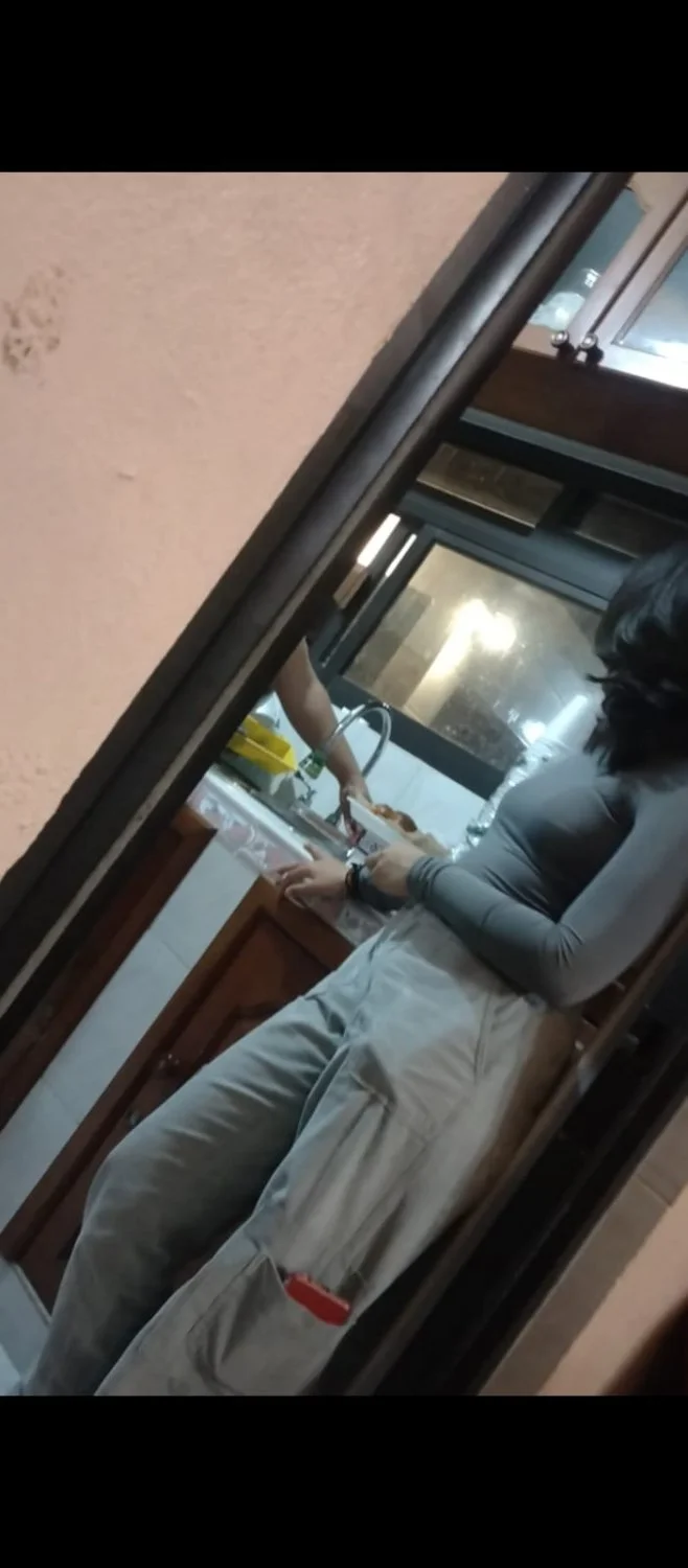 Espiando a la PutiHija del Vecino🍑🥵. image 3
