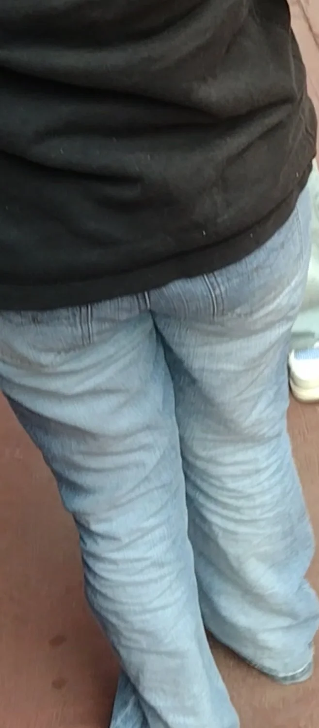 Espiando a la PutiHija del Vecino🍑🥵. image 4