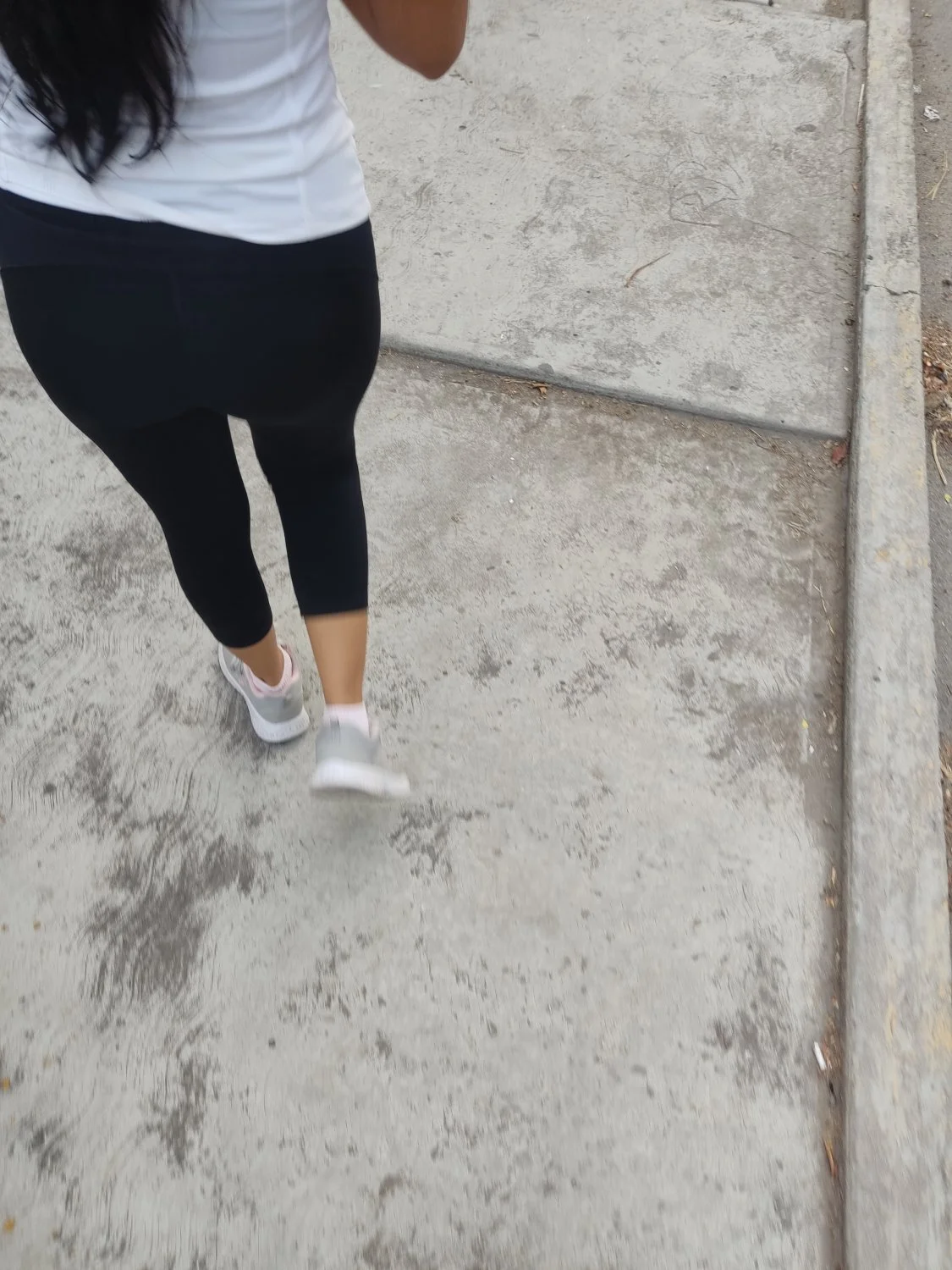 Dm para humillar a la puta de Anya image 9