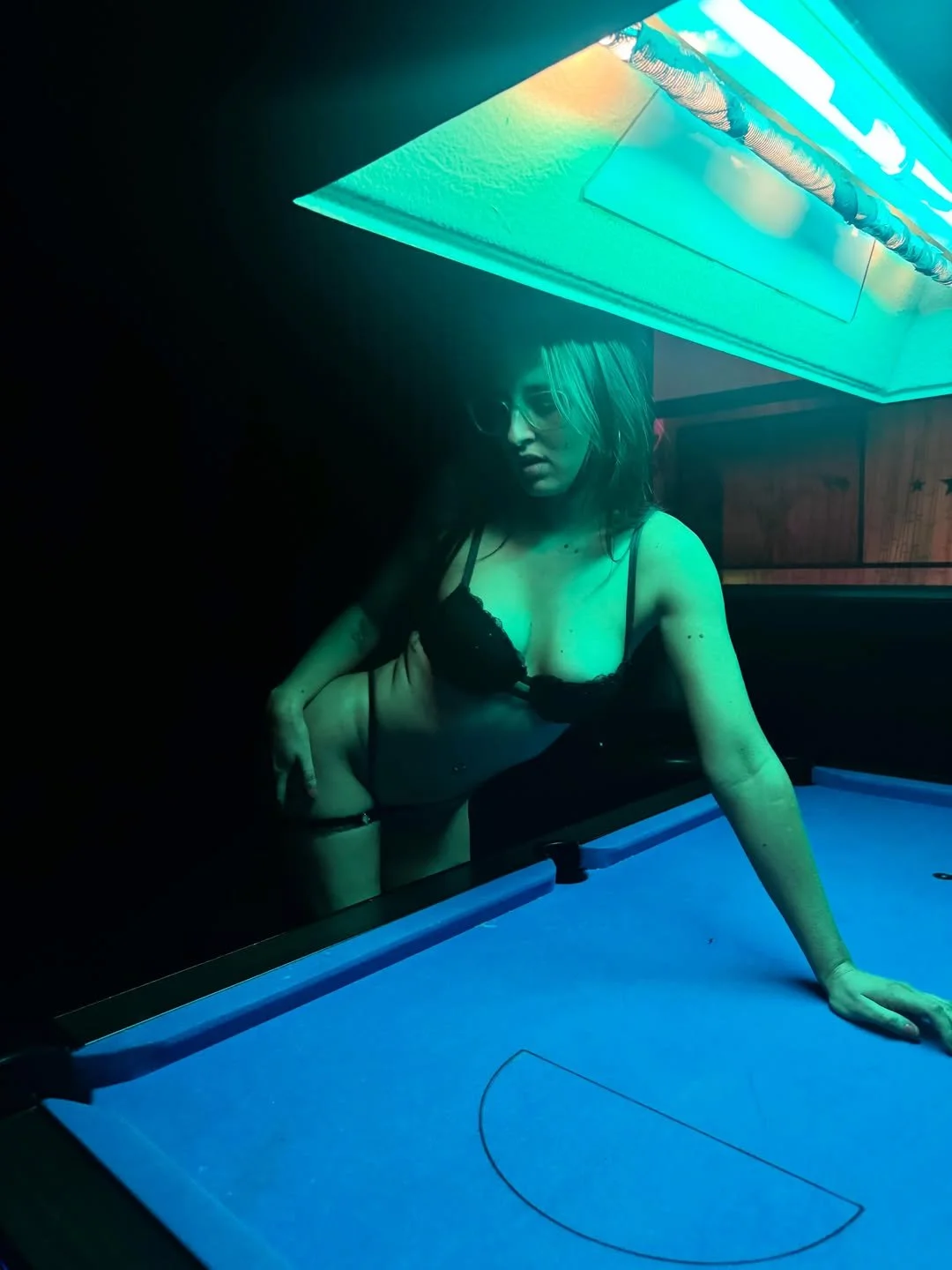 cute erotic dancer Bria image 21