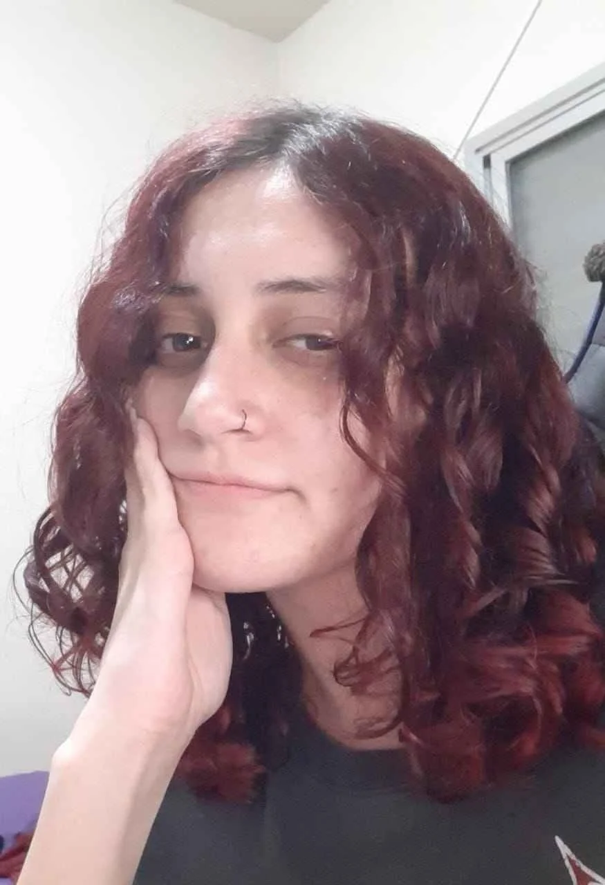 Adriana do Discord main image