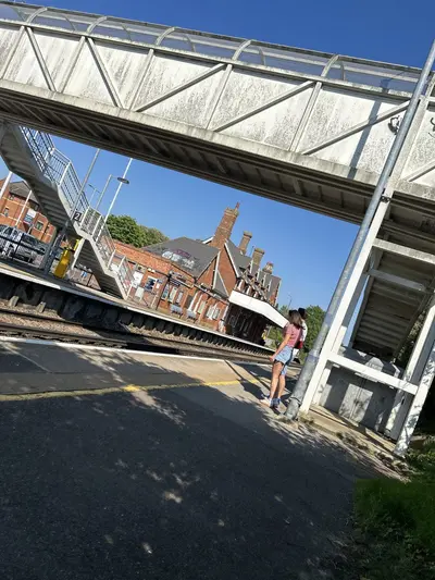 Ai - train station creepshot cover image