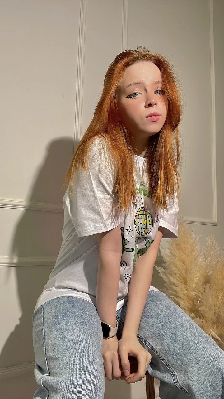 Redheaded OnlyFans Teen Aus dem Web image 5