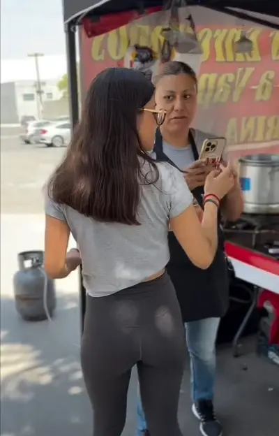 🤤 Aporte de flaca plana 💦 cover image