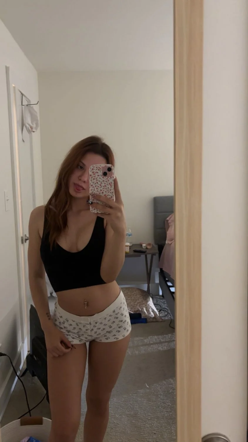 College girl with a fat ass image 2