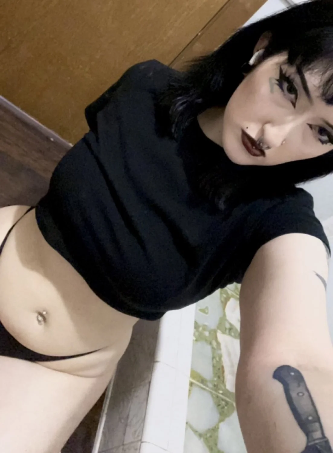 Goth E Whore Nudes (Texas) image 12