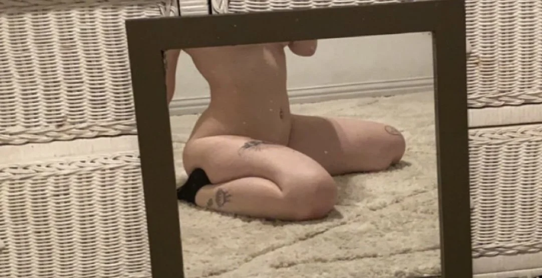 Goth E Whore Nudes (Texas) image 3