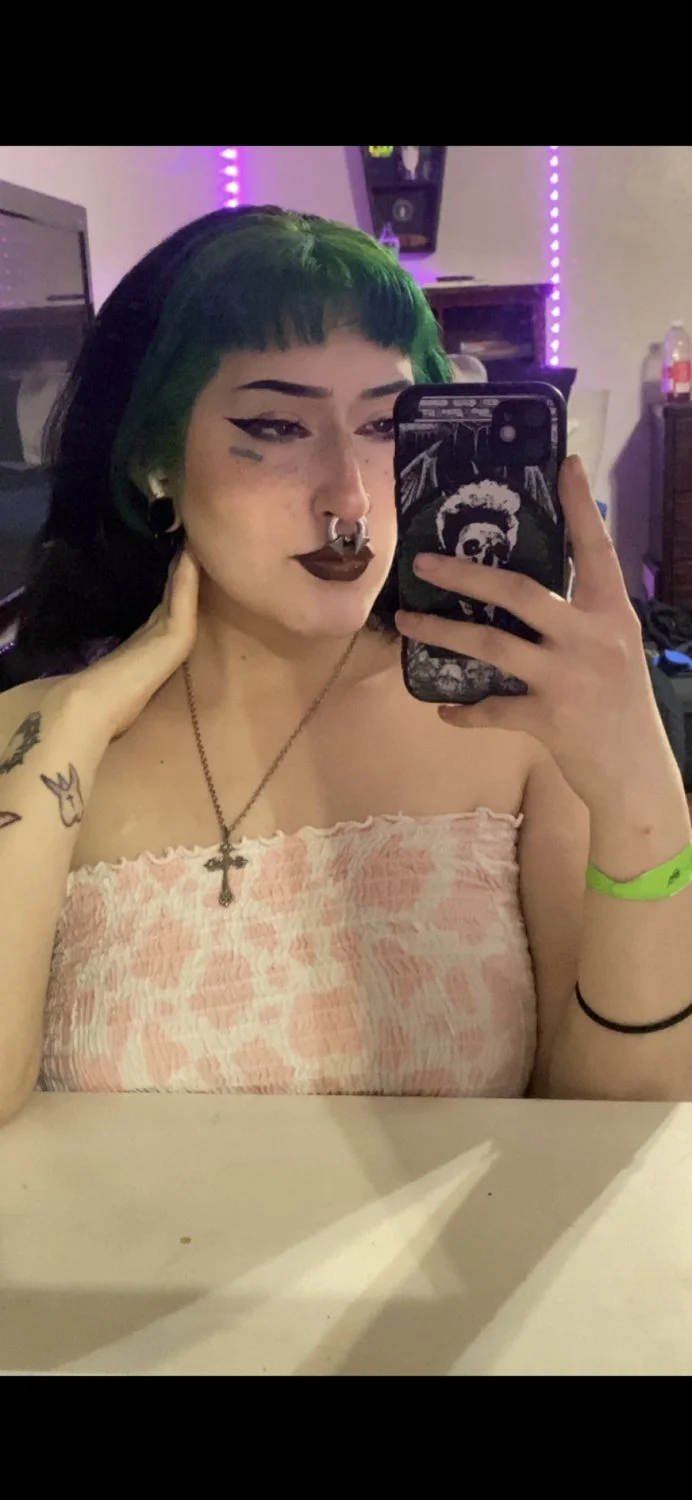 Goth E Whore Nudes (Texas) image 8