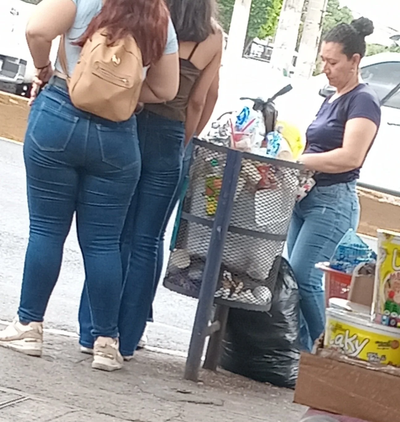 Culos a la vista image 15