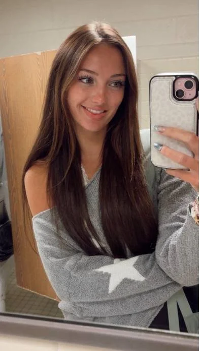 Horny college teen slut leaked sextapes with boyfriend. Doggystyle backshots blowjob image 16