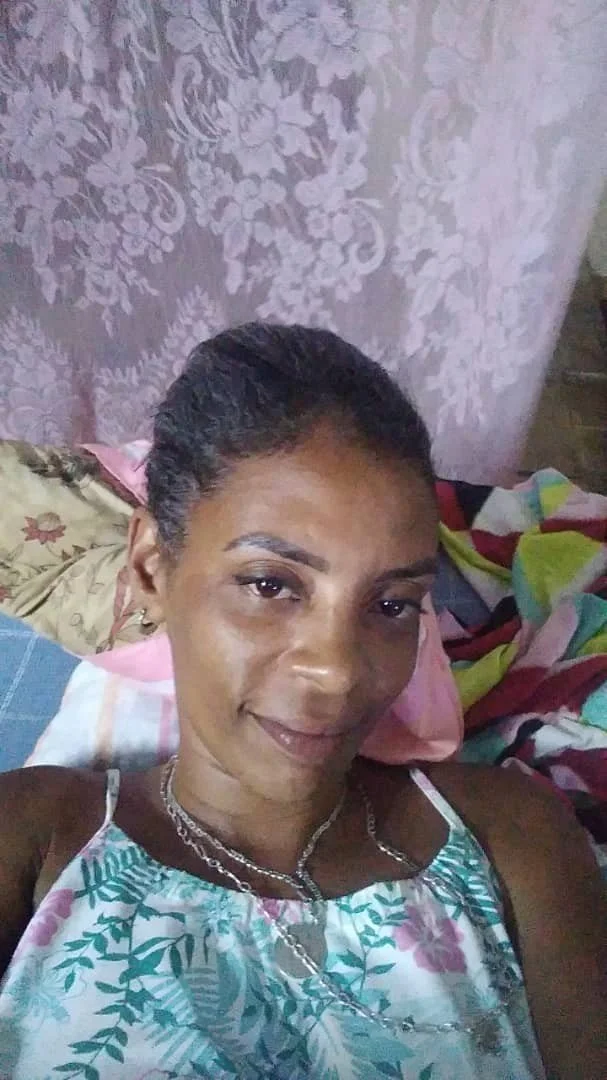 SOY LA PUTA MAS FAMOSA DE LA HABANA ADICTA A LA VERGA MUY GRANDE Y LECHOSA main image