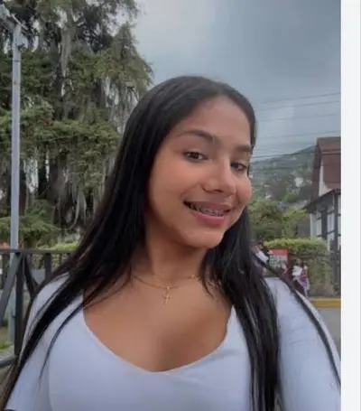 Emely Galaviz cover image