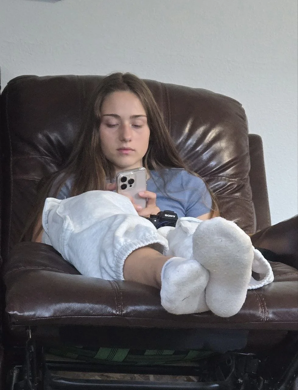 cute brunette Albina image 6