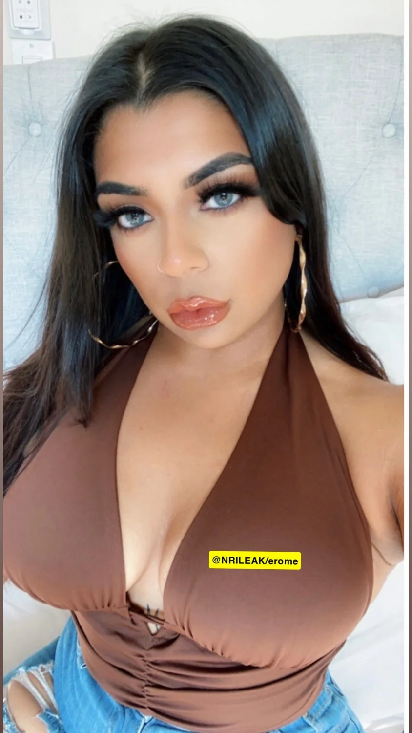 Sexy Indians image 13