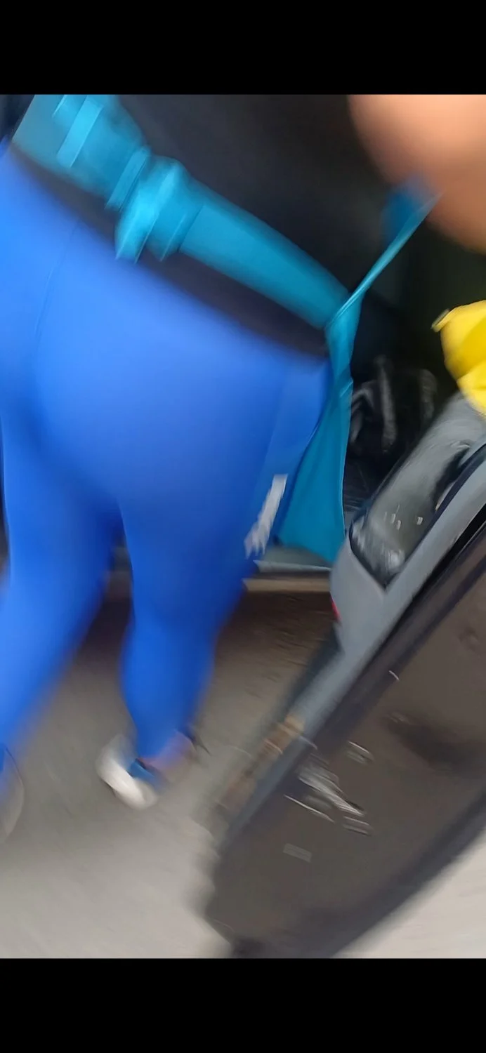 Vecina Nalgona,Compartanla🥵🍑. image 5