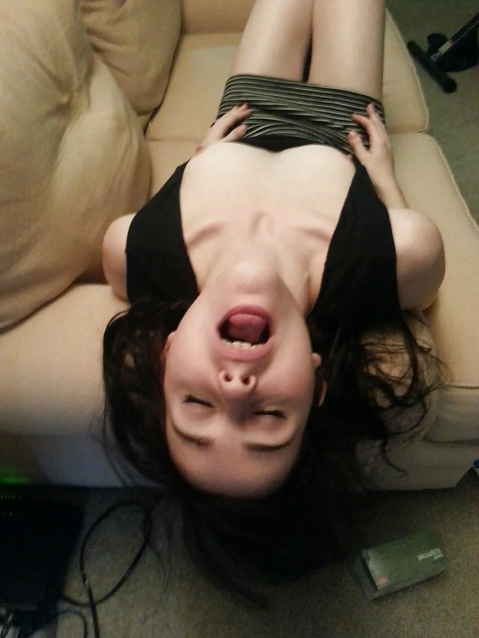 Classic Webslut exposed image 2