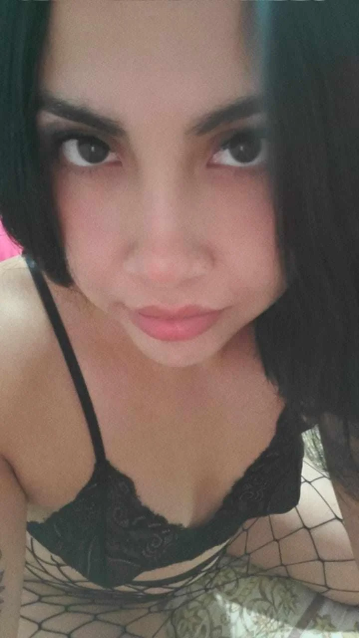 Cornudo estupido me manda a la zorra de su novia puti pobre disfruten y espero a sus perras en mi md image 11