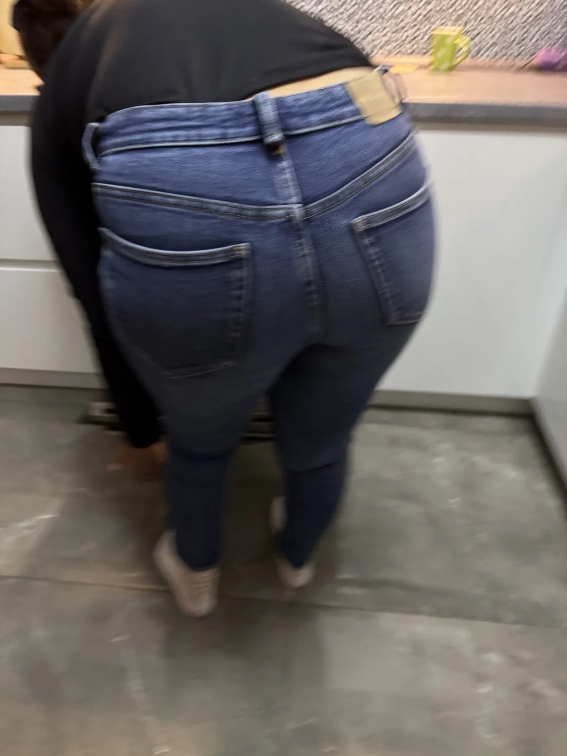 sneaky shots from my cousin 🤤 image 8