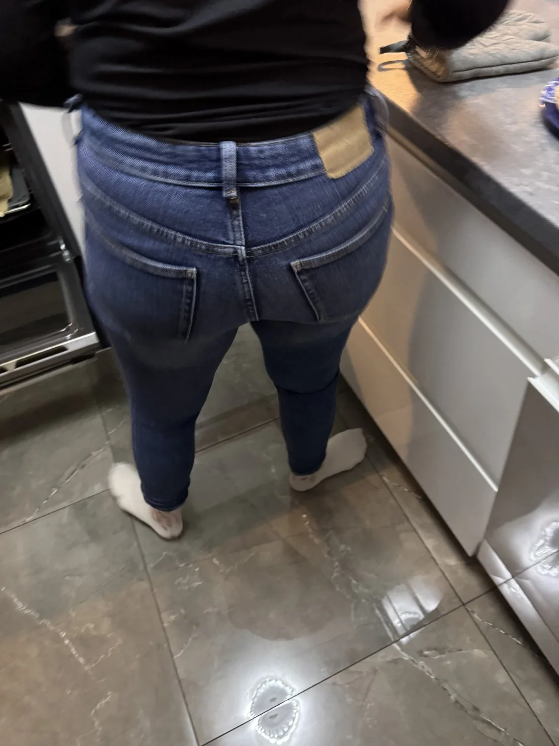 sneaky shots from my cousin 🤤 image 9