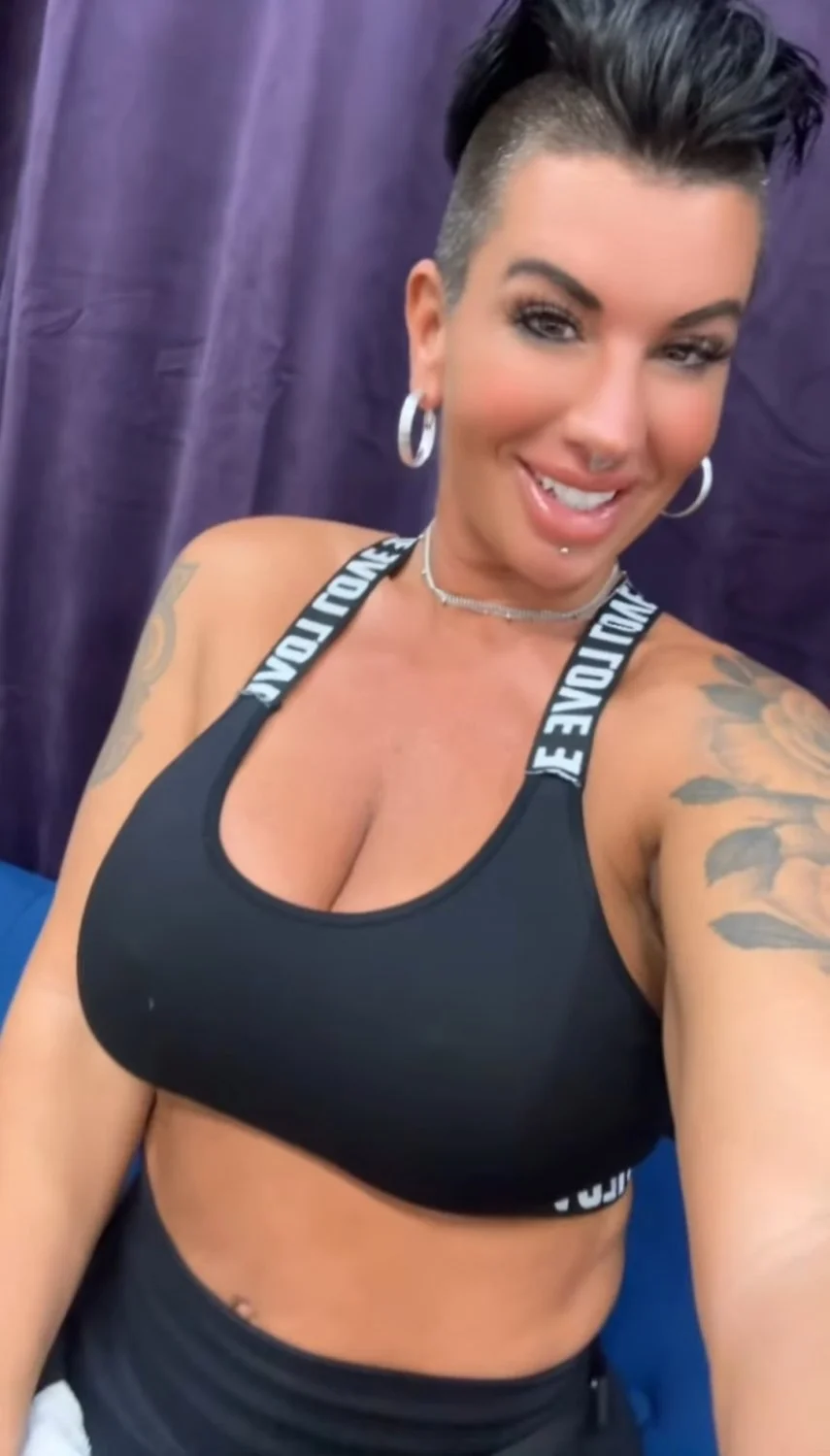 Mohawk milf image 18