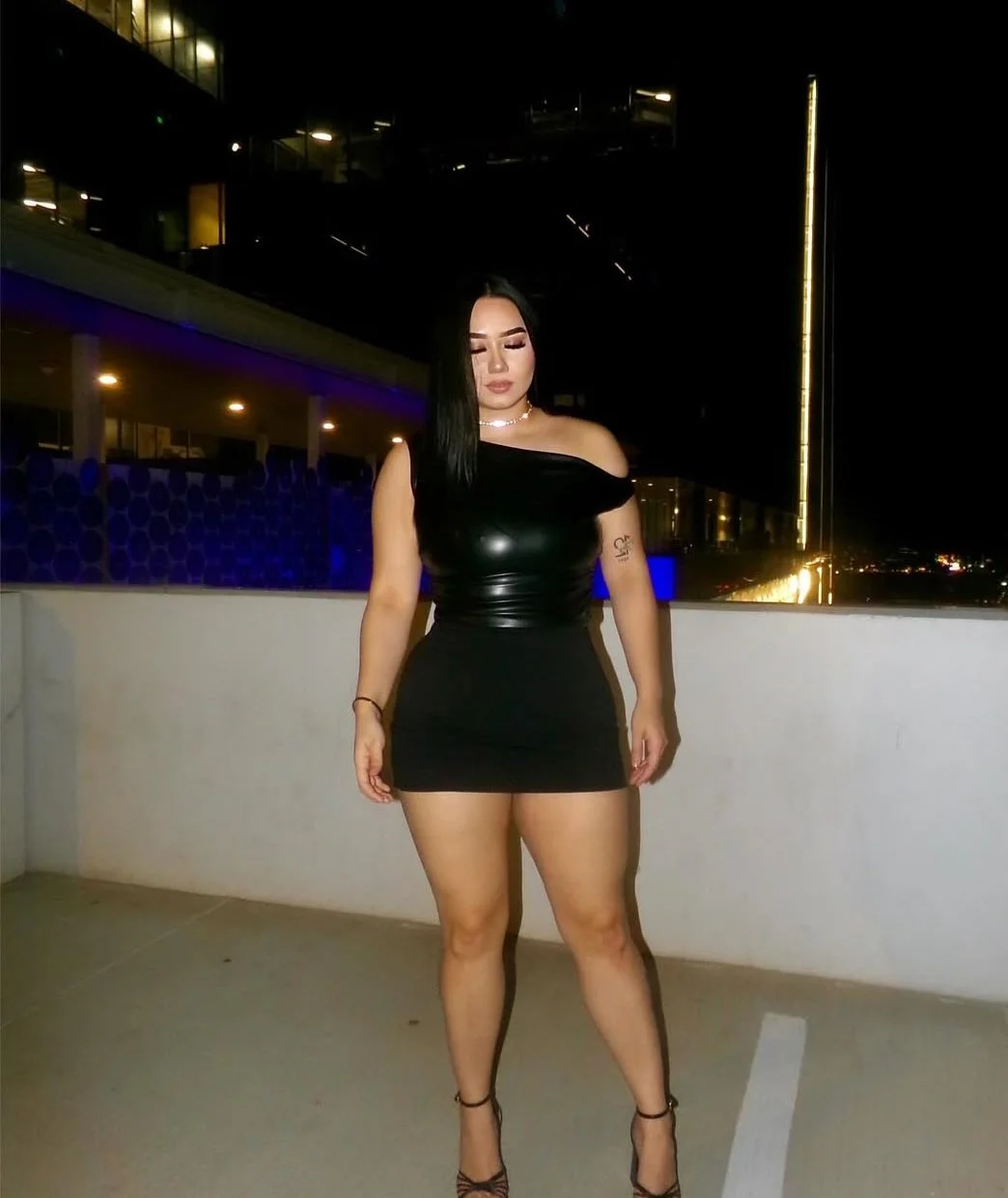 Hot AF Arizona Mexican Latina irl🇲🇽(dm if you know her) image 11