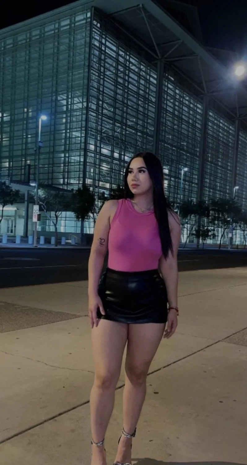 Hot AF Arizona Mexican Latina irl🇲🇽(dm if you know her) image 2