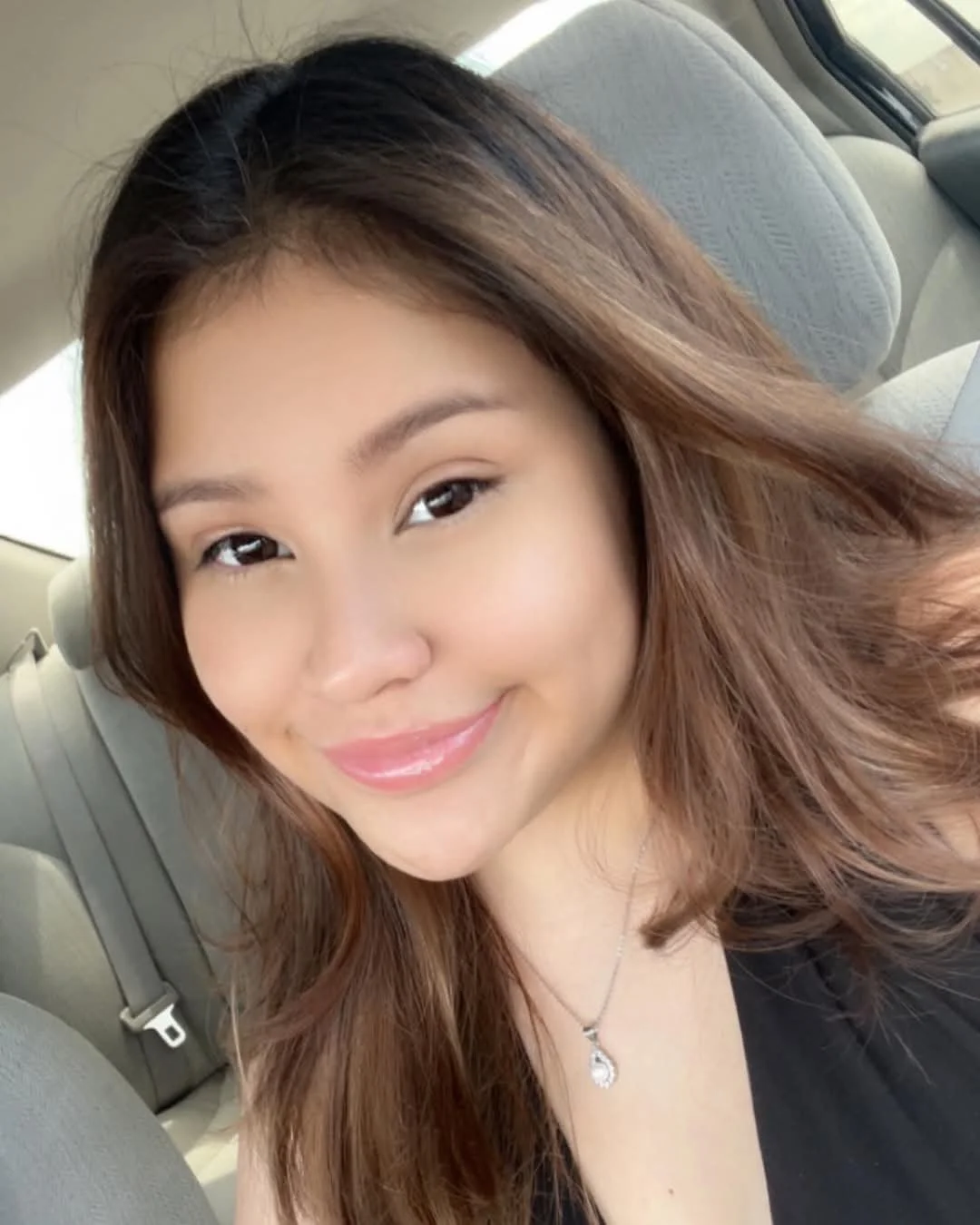 Cucks Innocent Girlfriend Exposed image 11