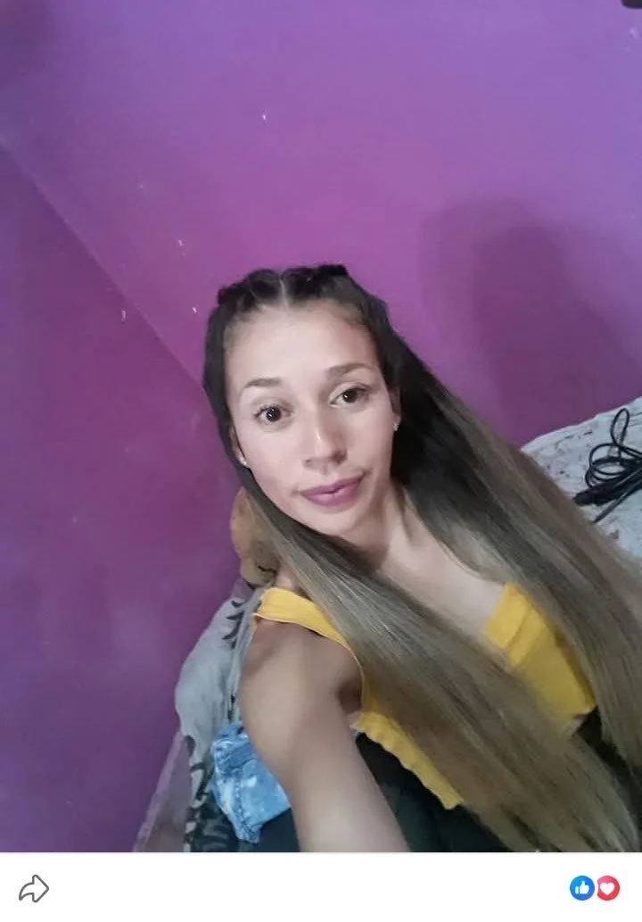 Daniela Albornoz 23 años Argentina 🇦🇷 me chupa la pija en un pute image 6
