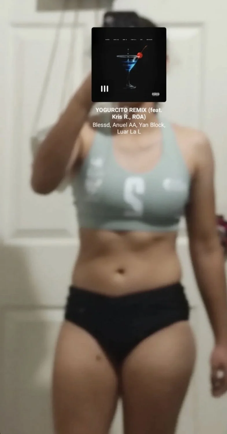 Mía Kamila, una sexy puta image 25