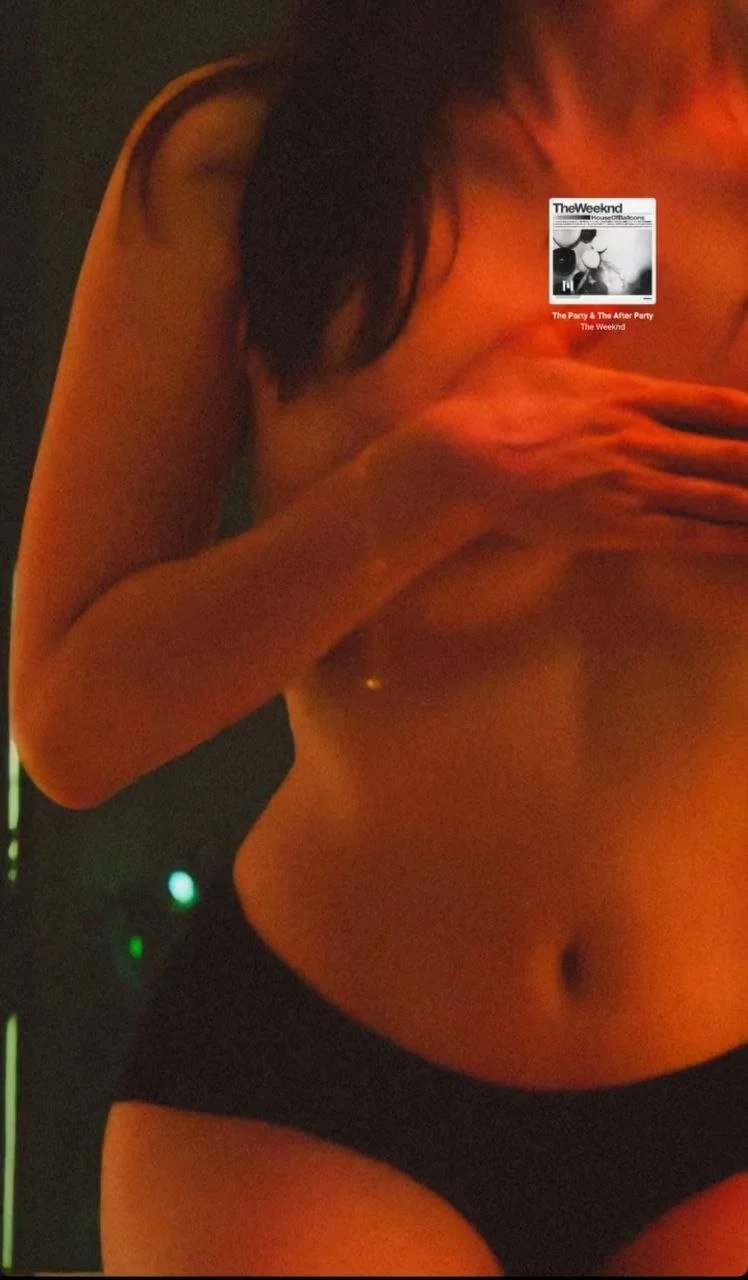 Chica de argentina de 21 años y con buen culo y sus hermosas piernas largas image 9