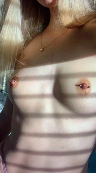 UK cumslut Sarah H image 3