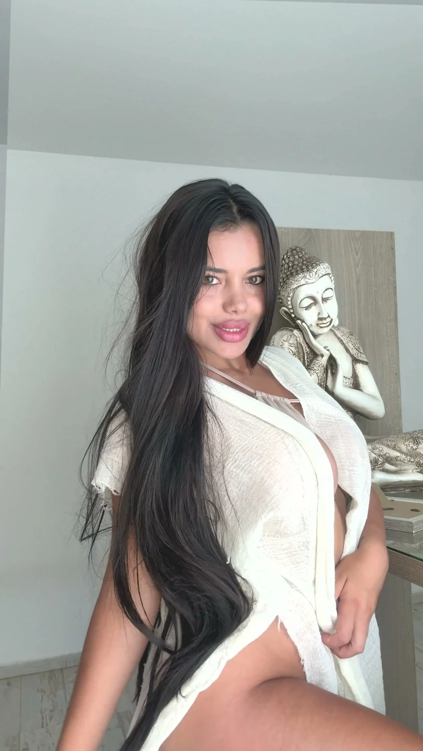🔞 slutty slut huge tits masturbating nude tight pussy 😈🍑 OF image 4
