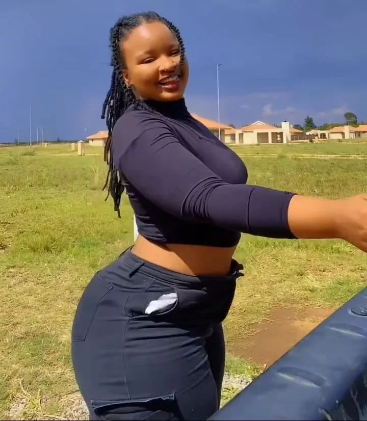 lil EXTRA Thick #12 Busty Phat Booty n Hella Curvy .. We Need I.D !! image 6