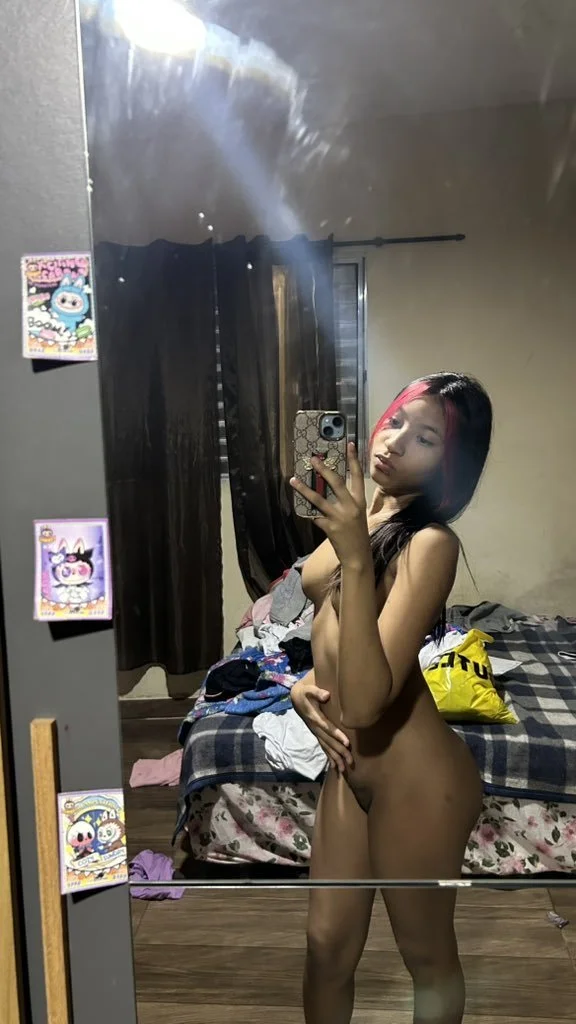 Moreninha gostosa em Cartoon e real image 11