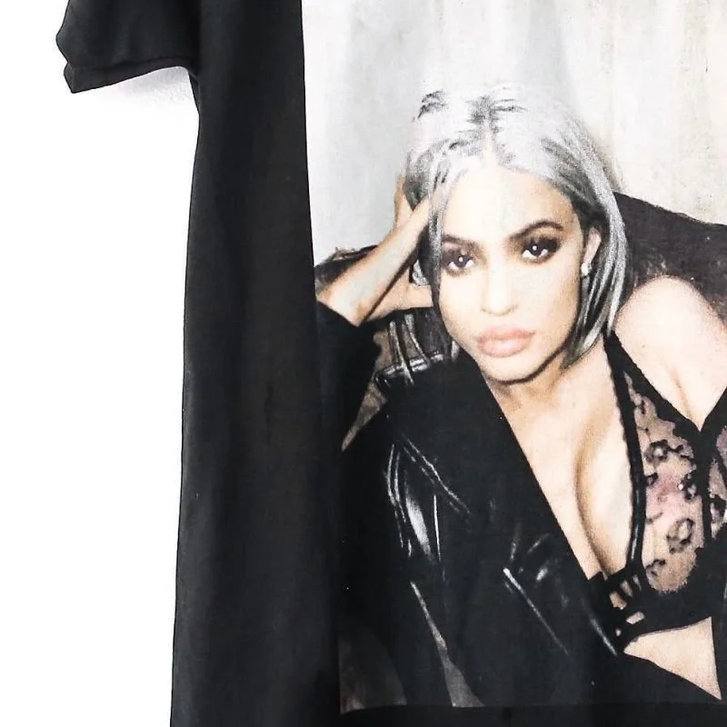 Kylie Jenner image 2