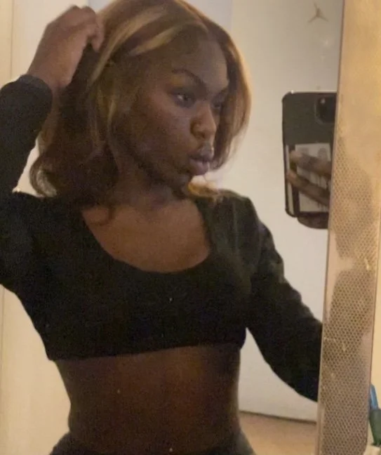 _ebony_ 6 image 3