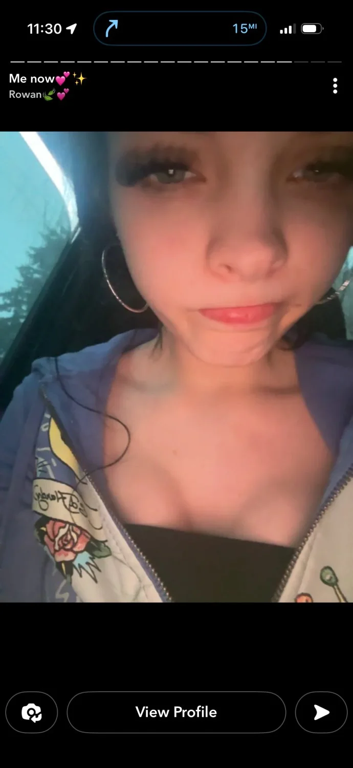 Young hoe Snapchat name: notr0wan from Lacey Washington planning to fuck sex creator image 8