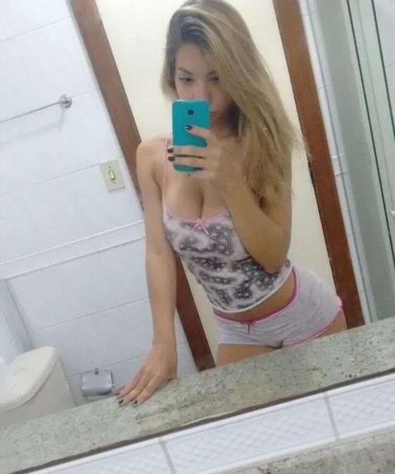 Karen loirinha gata demais caiu na net image 5