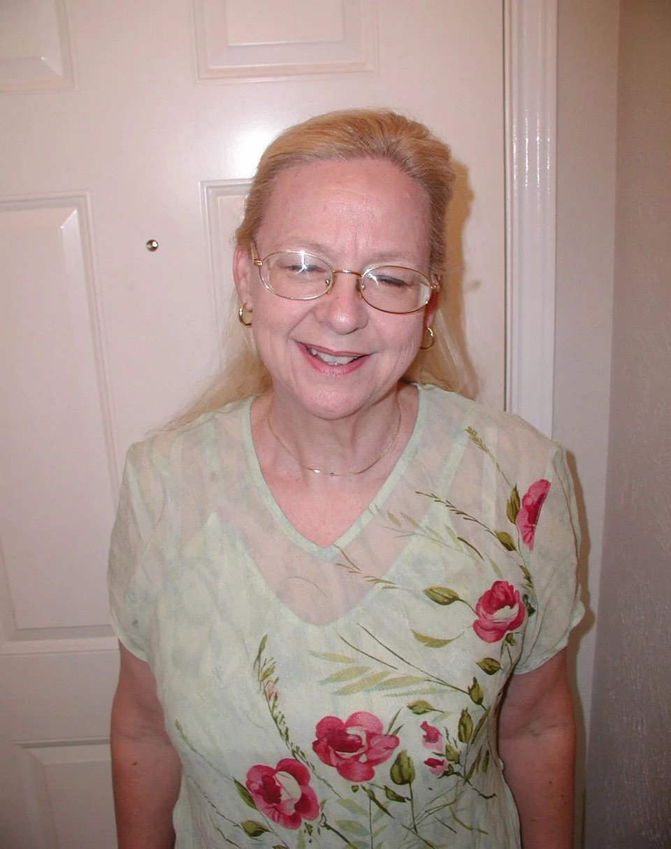 Freaky Librarian Granny Katarina image 4