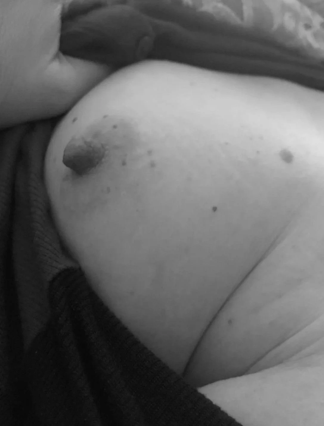 SlaveLaura image 8