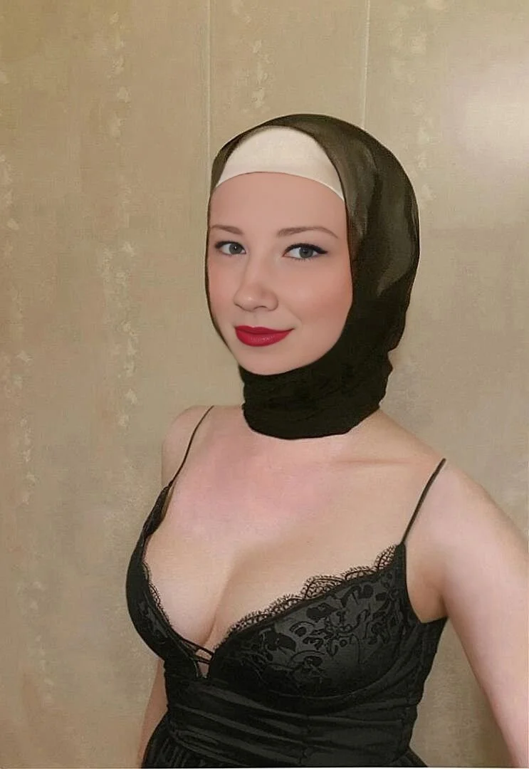 Albina a 23 yo Hijab Slut from Russia image 6