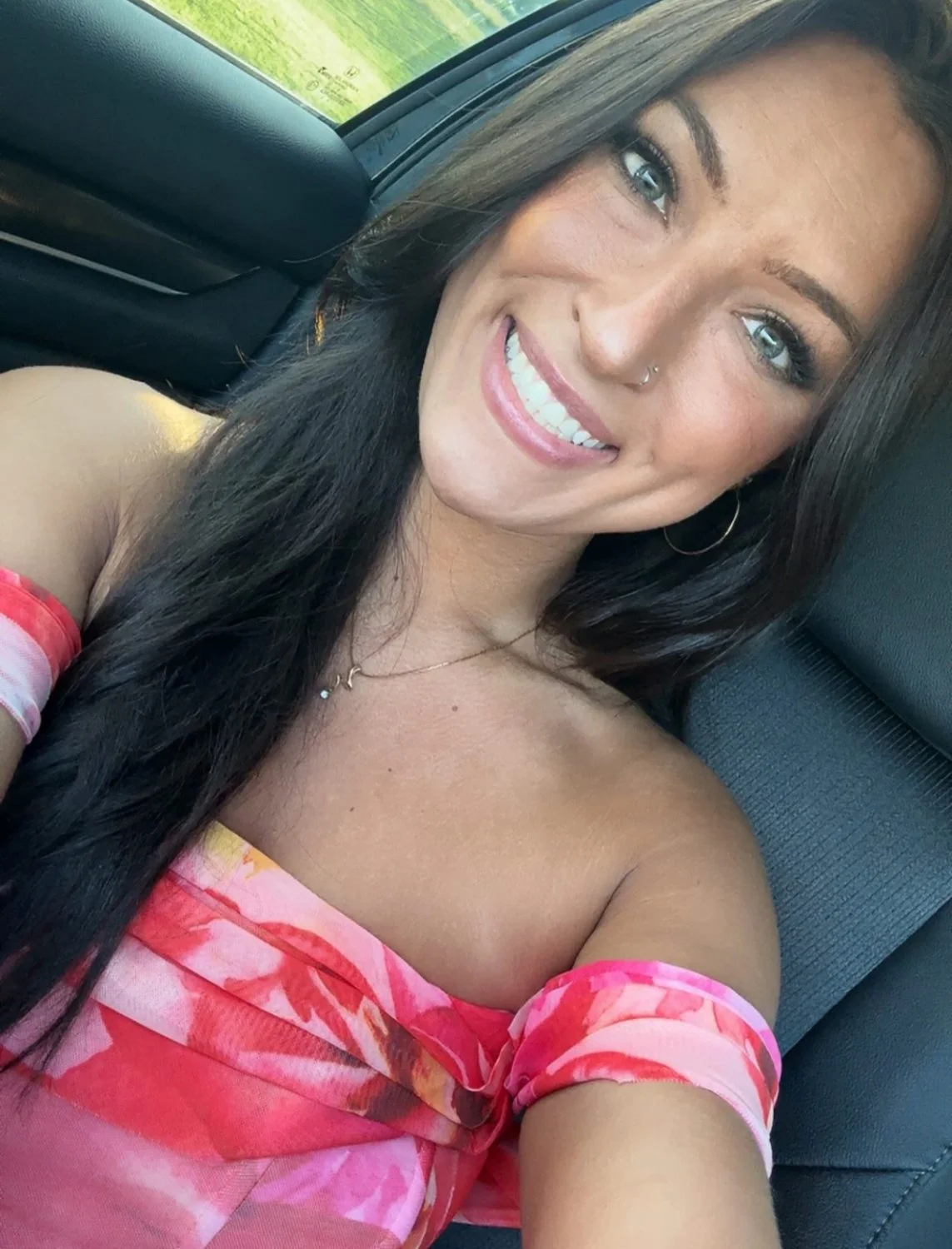 Good girl to goon to image 7