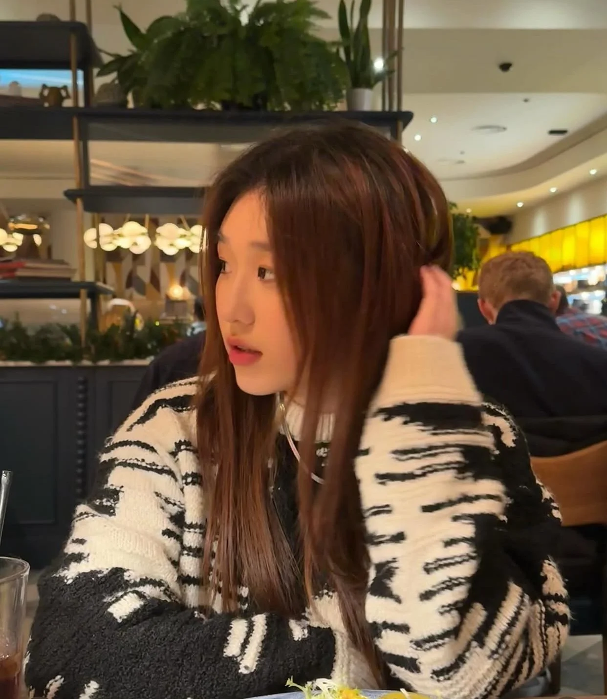 Pretty irl Asian goddess main image