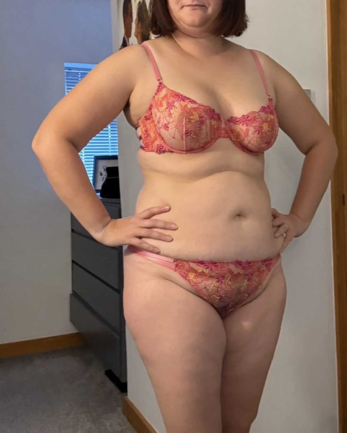 🇬🇧British Hotwife mom married milf tinder pawg thick qos image 2