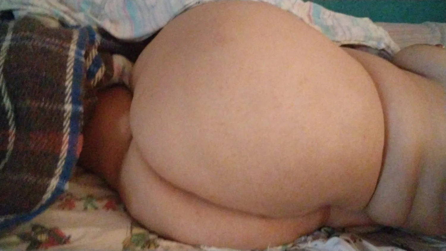 Gorda cavalona tava doida pra me dá a bucetona e o cu image 3